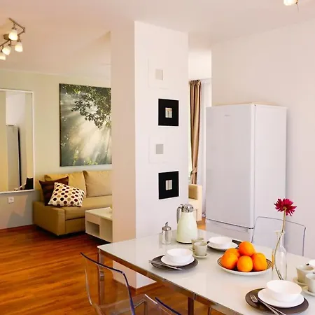 アパート Byala Cliff Sea View Penthouse ビャラ