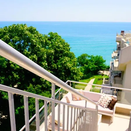 Byala Cliff Sea View Penthouse Bjala