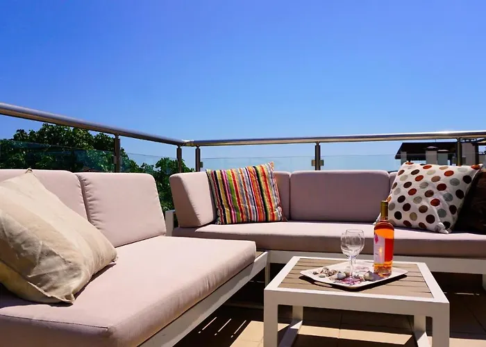 Byala Cliff Sea View Penthouse Appartamento