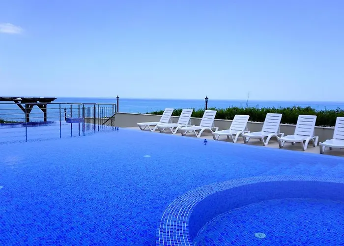 Byala Cliff Sea View Penthouse Appartamento *