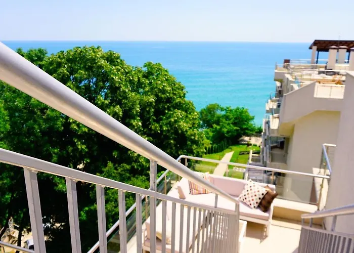 Byala Cliff Sea View Penthouse Byala (Varna)